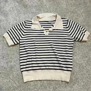 Gorgeous cream and black knit collared top